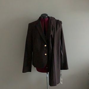 This is a otter colored Calvin Klien full suit set